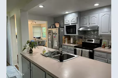 33 River Street #1, New Canaan, CT 06840 - Photo 5