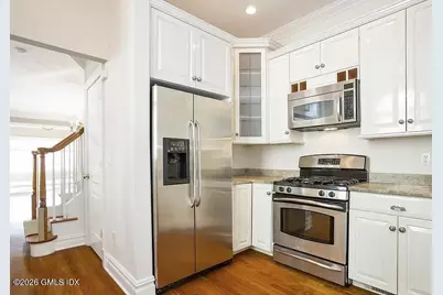 80 E Putnam Avenue, Greenwich, CT 06807 - Photo 5