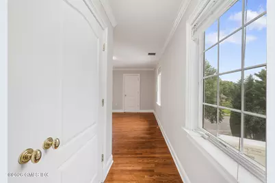 80 E Putnam Avenue, Greenwich, CT 06807 - Photo 15