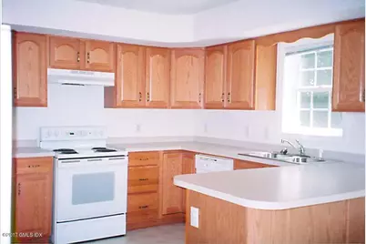 12 Stuart Drive, Old Greenwich, CT 06870 - Photo 13