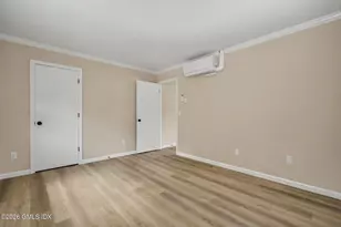15 Linden Pl, Greenwich, CT 06831 - Photo 13
