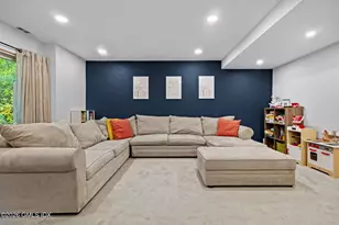 84 Silo Cir, Greenwich, CT 06878 - Photo 19