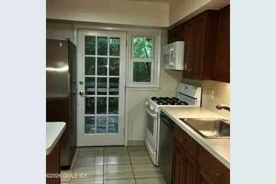 32 Mary Lane, Greenwich, CT 06878 - Photo 5