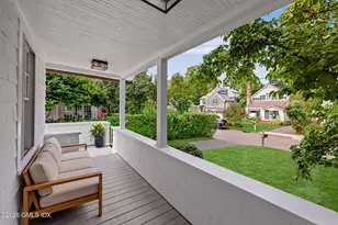 17 Center Rd, Old Greenwich, CT 06870 - Photo 15