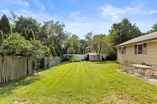 10 Homestead Rd, Greenwich, CT 06831 - Photo 5
