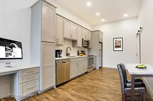 42 Greenwich Ave, Greenwich, CT 06830 - Photo 5