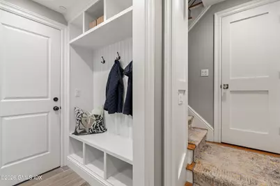 165 Shore Road #D, Old Greenwich, CT 06870 - Photo 11