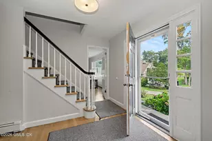9 Fox Hollow Ln, Greenwich, CT 06807 - Photo 3