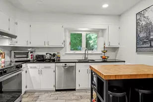 1 Midbrook Ln, Old Greenwich, CT 06870 - Photo 5