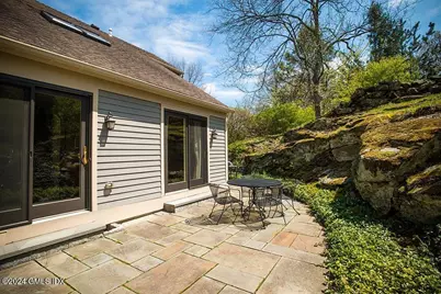 208 W Lyon Farm Drive #208, Greenwich, CT 06831 - Photo 11