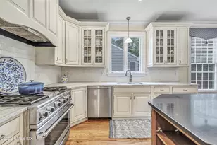 154 Valley Rd, Greenwich, CT 06807 - Photo 17