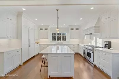 3 Orchard Place #A, Greenwich, CT 06830 - Photo 5