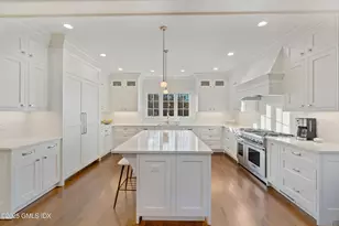 3 Orchard Pl, Greenwich, CT 06830 - Photo 5