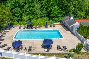 8 Greenwich Hills Dr, Greenwich, CT 06831 - Photo 23