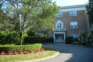 140 Field Point Rd, Greenwich, CT 06830 - Photo 1