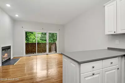 51 Old Kings Highway #UNIT 1, Old Greenwich, CT 06870 - Photo 11