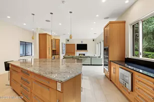 18 Sidney Lanier Ln, Greenwich, CT 06831 - Photo 9
