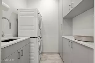 96 E Elm St, Greenwich, CT 06830 - Photo 25