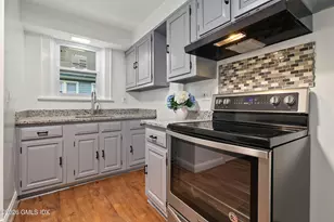 87 Pine Hill Ave, Stamford, CT 06906 - Photo 7