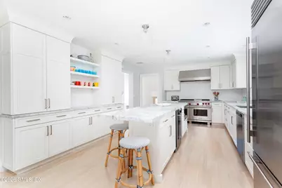 18 Shady Brook Lane, Old Greenwich, CT 06870 - Photo 11