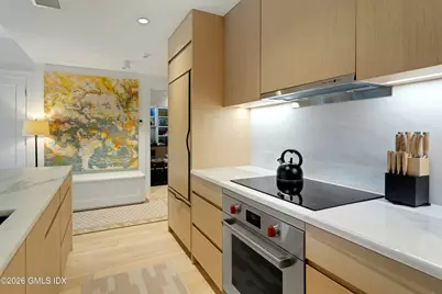 89 River Road #304, Greenwich, CT 06807 - Photo 7