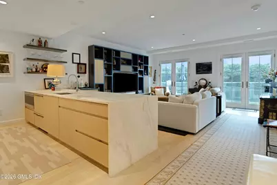 89 River Road #304, Greenwich, CT 06807 - Photo 5