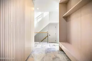 16 Park Ave, Greenwich, CT 06830 - Photo 15