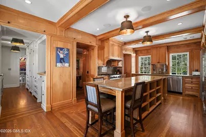7 Calhoun Drive, Greenwich, CT 06831 - Photo 9