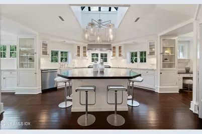 164 Round Hill Road, Greenwich, CT 06831 - Photo 17