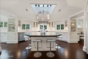 164 Round Hill Rd, Greenwich, CT 06831 - Photo 17