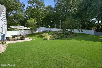 88 Loughlin Avenue, Greenwich, CT 06807 - Photo 23