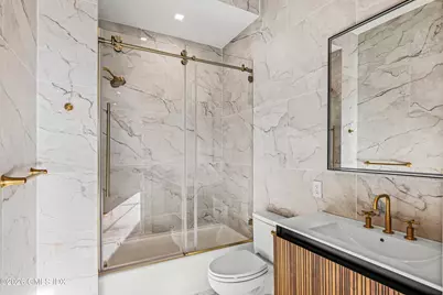 2 Element Lane, Greenwich, CT 06831 - Photo 21