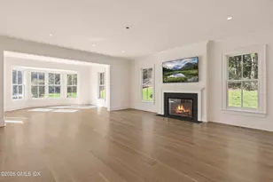 8 Old Round Hill Ln, Greenwich, CT 06831 - Photo 7