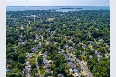 20 Sound Beach Avenue, Old Greenwich, CT 06870 - Photo 5