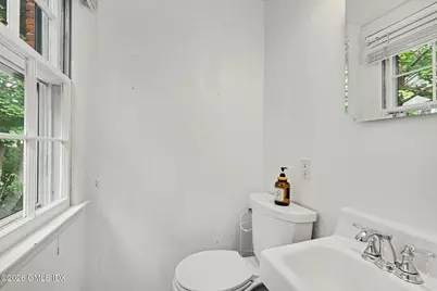 19 Old Club House Road, Old Greenwich, CT 06870 - Photo 17