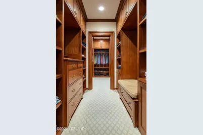 380 North Street, Greenwich, CT 06830 - Photo 25