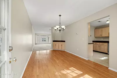150 Prospect Street #26, Greenwich, CT 06830 - Photo 7