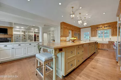12 Hedgerow Lane, Greenwich, CT 06831 - Photo 9
