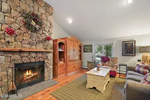 64 Caroline Pl, Greenwich, CT 06831 - Photo 7