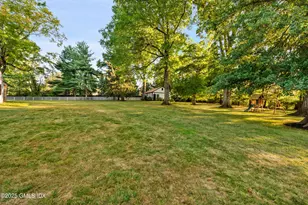 508 Round Hill Rd, Greenwich, CT 06831 - Photo 61