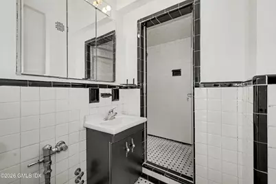 4 Putnam Hill #3H, Greenwich, CT 06830 - Photo 9