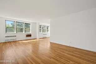 4 Putnam Hill, Greenwich, CT 06830 - Photo 3