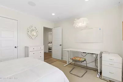 39 Edgewater Drive, Old Greenwich, CT 06870 - Photo 25