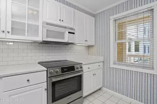 51 Forest Ave, Old Greenwich, CT 06870 - Photo 5
