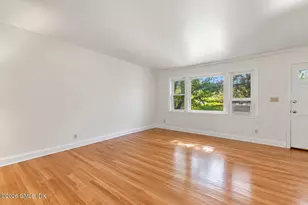 74 View Street Wes, Greenwich, CT 06830 - Photo 3