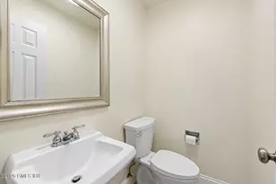 74 View Street Wes, Greenwich, CT 06830 - Photo 9