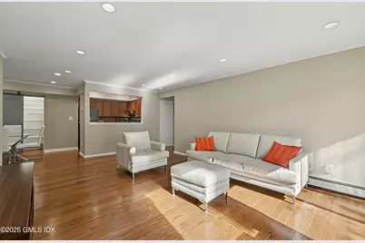 1465 E Putnam Avenue #APT 510, Old Greenwich, CT 06870 - Photo 3