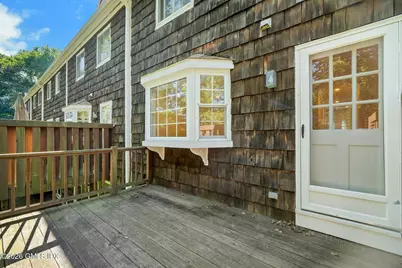 37 Sheephill Road #10, Greenwich, CT 06878 - Photo 17
