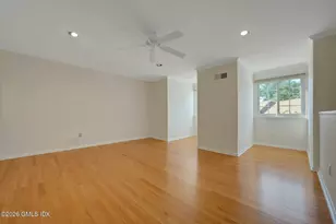 37 Sheep Hill Rd, Greenwich, CT 06878 - Photo 29