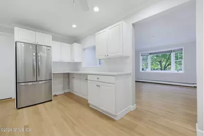 17 Arnold Street, Old Greenwich, CT 06870 - Photo 13